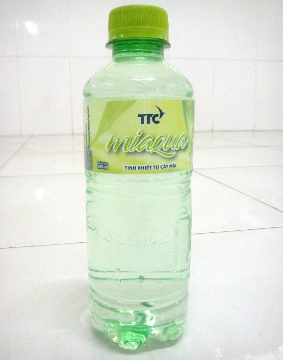 Một doanh nghiệp Hàn Quốc có nhu cầu nhập khẩu nước dừa đóng chai nhựa