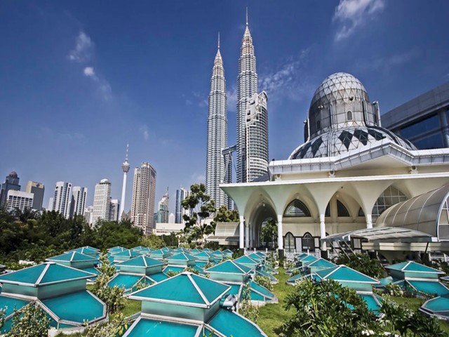 Malaysia - đối tác thương mại lớn của Việt Nam