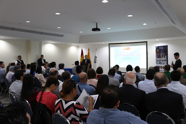 Hội thảo kinh doanh và triển lãm sản phẩm thương mại tại Ecuador