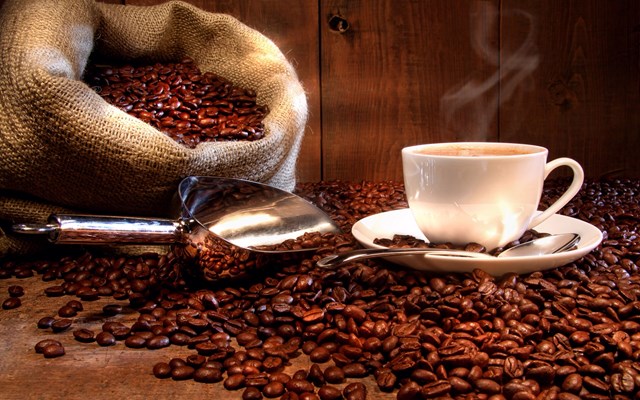 Giá cà phê  ngày 17/3/2018 tăng mạnh lên 37.000 đồng/kg 