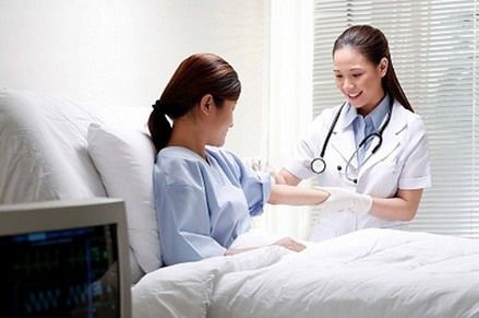 Giảm giá dịch vụ khám bệnh BHYT từ ngày 15/7/2018