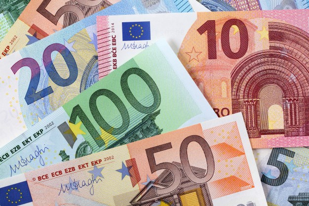 Tỷ giá Euro ngày 25/10/2019 đảo chiều giảm