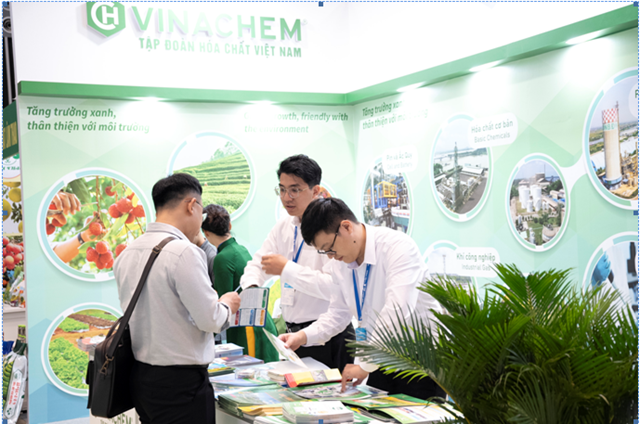 Triển lãm Vinachem Expo và Triển lãm CAC Vietnam 2024 diễn ra từ ngày 27 - 29/11 tại Tp. Hồ Chí Minh