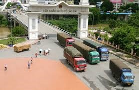 Quy định hàng hóa mua bán, trao đổi qua cửa khẩu phụ, lối mở biên giới của thương nhân