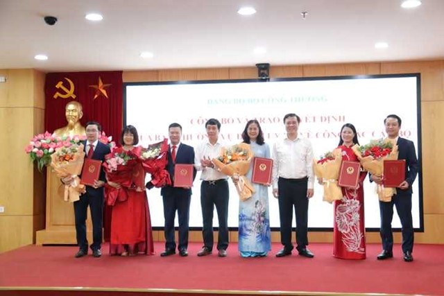 Đảng bộ Bộ Công Thương công bố các quyết định về công tác cán bộ