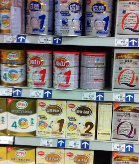 Nhập khẩu sữa, sản phẩm sữa 11 tháng năm 2025 đạt gàn 1,27 tỷ USD