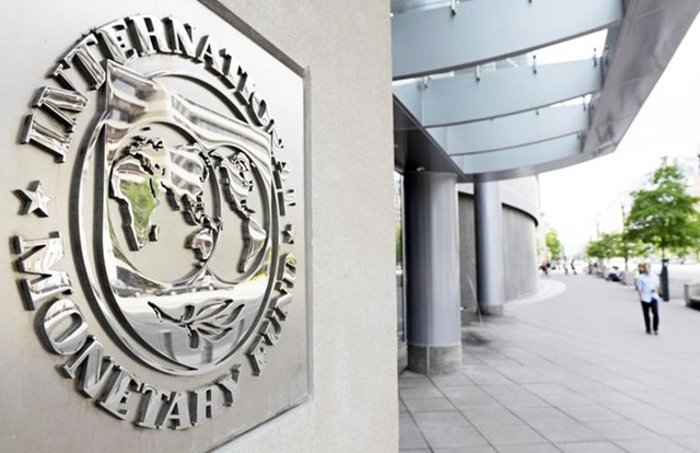 IMF cảnh báo nợ toàn cầu ở mức cao kỷ lục, tăng trưởng ảm đạm