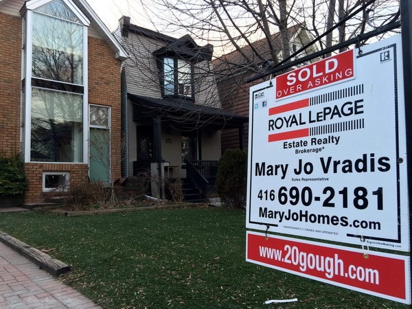 Hãng Moody’s: Giá nhà tại Canada sẽ không “hạ cánh cứng”