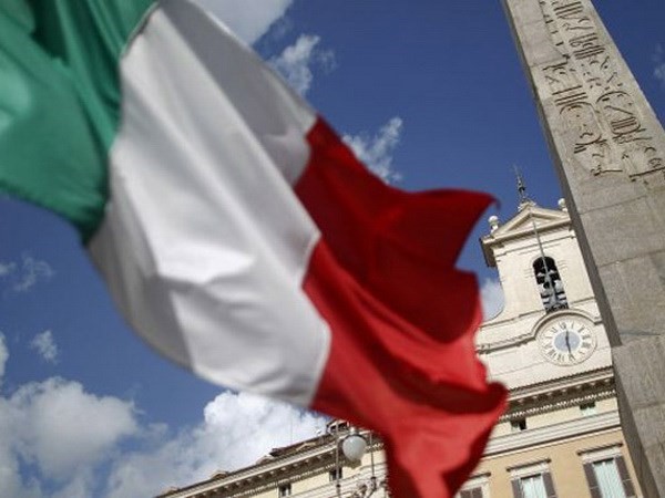 Italy: GDP năm 2016 tăng nhẹ, nợ công lên mức kỷ lục mới