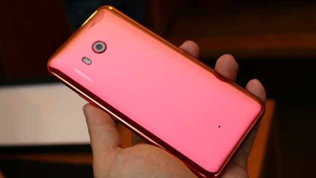 HTC U11 màu đỏ mặt trời lên kệ tại VN trong tháng 7