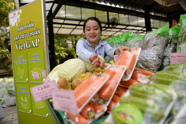 Mua hàng phải soi kỹ nguồn gốc