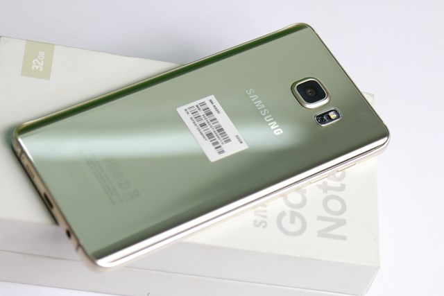 Galaxy Note 5 xách tay đã có tại Việt Nam, giá 17 triệu đồng