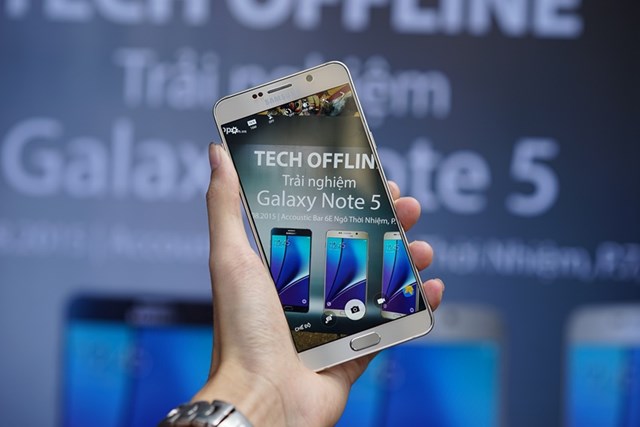 6 điều Samsung Galaxy Note 5 làm tốt hơn iPhone 