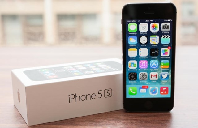 Có nên mua iPhone 5s vào lúc này?