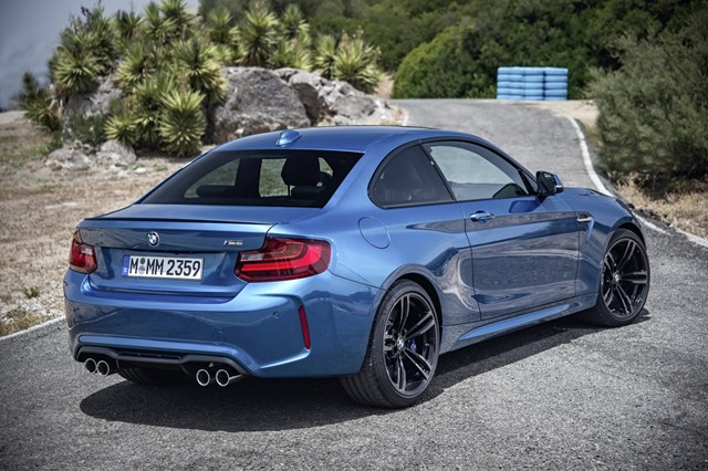 BMW M2 Coupe 2016 chính thức ra mắt với 365 mã lực