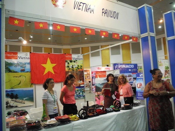 Việt Nam tham gia Hội chợ quốc tế Sri Lanka 2014