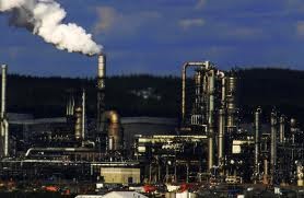 Thị trường xăng, dầu ngày 31/10: Giá dầu ổn định gần 86 USD do nhu cầu yếu