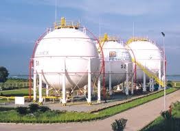 Giá khí tự nhiên hóa lỏng châu Á tiếp tục giảm do nhu cầu chậm hơn