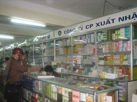 Kim ngạch nhập khẩu nguyên phụ liệu dược phẩm năm 2010 từ thị trường Trung Quốc chiếm 45%