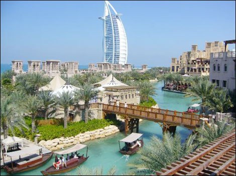 Xuất khẩu sang thị trường UAE 2 tháng đầu năm và những điều cần lưu ý
